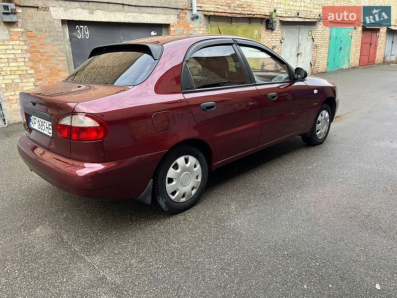 Седан Daewoo Lanos 2008 в Києві