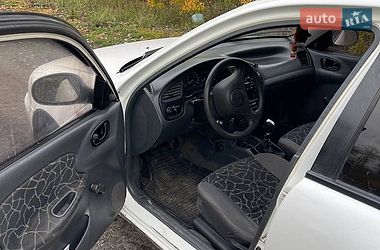 Седан Daewoo Lanos 2001 в Луцке фото 3 Седан Daewoo Lanos 2001 в Луцке