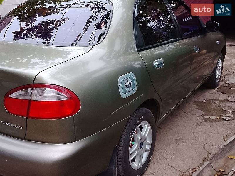 Седан Daewoo Lanos 2002 в Казанке