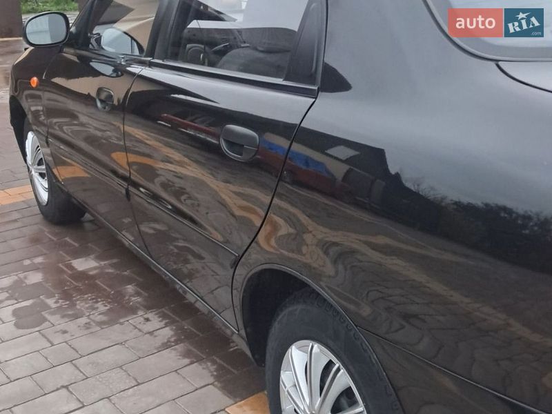 Седан Daewoo Lanos 2008 в Турбовом