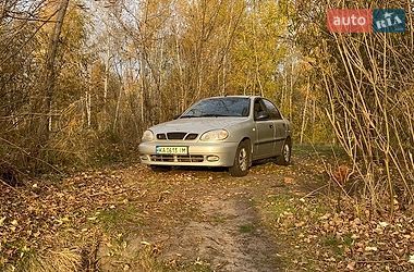 Седан Daewoo Lanos 2004 в Києві