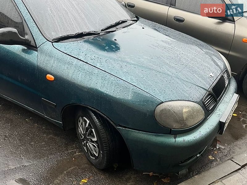 Седан Daewoo Lanos 2003 в Ярмолинцях