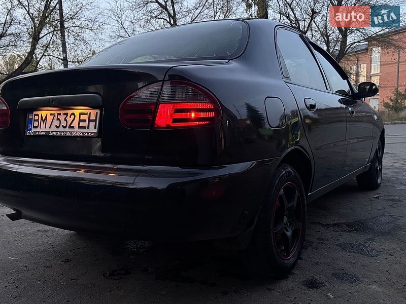 Седан Daewoo Lanos 1999 в Сумах