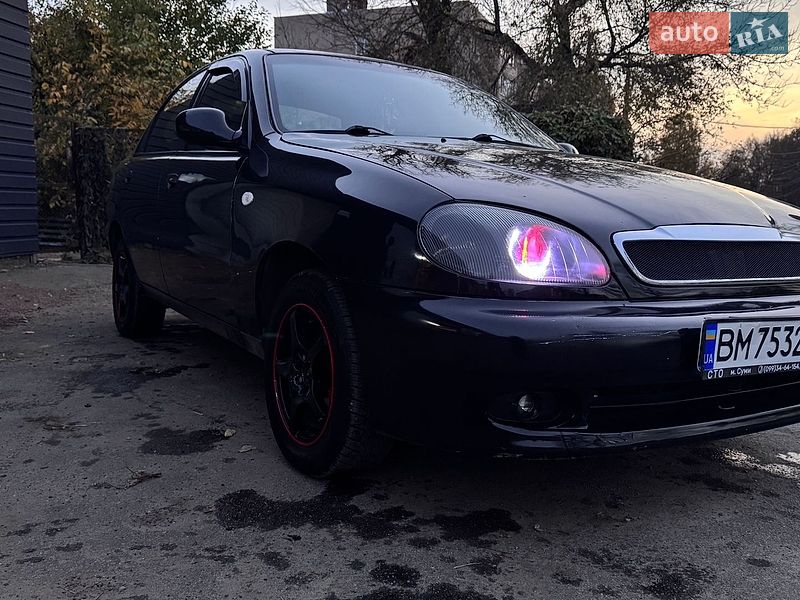 Седан Daewoo Lanos 1999 в Сумах
