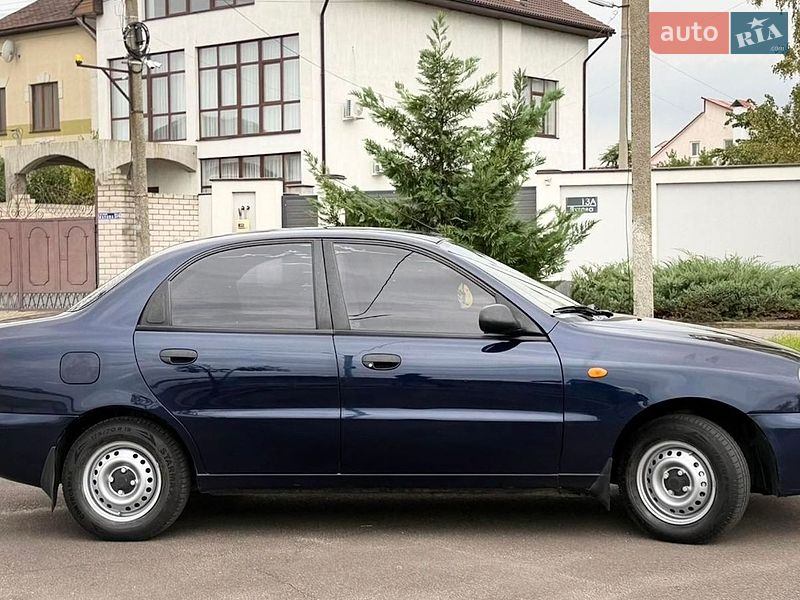 Седан Daewoo Lanos 2006 в Миколаєві