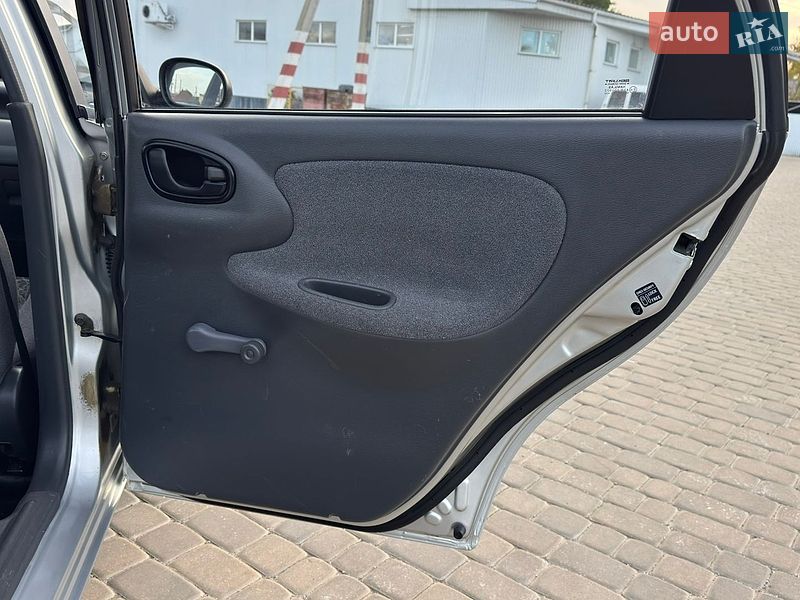 Седан Daewoo Lanos 2007 в Кременчуці