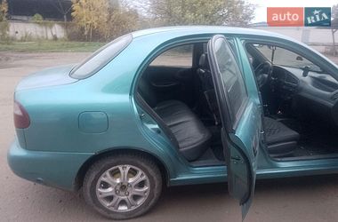 Седан Daewoo Lanos 1998 в Конотопе
