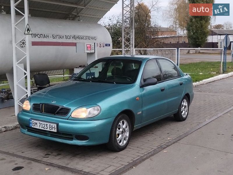 Седан Daewoo Lanos 1998 в Конотопе