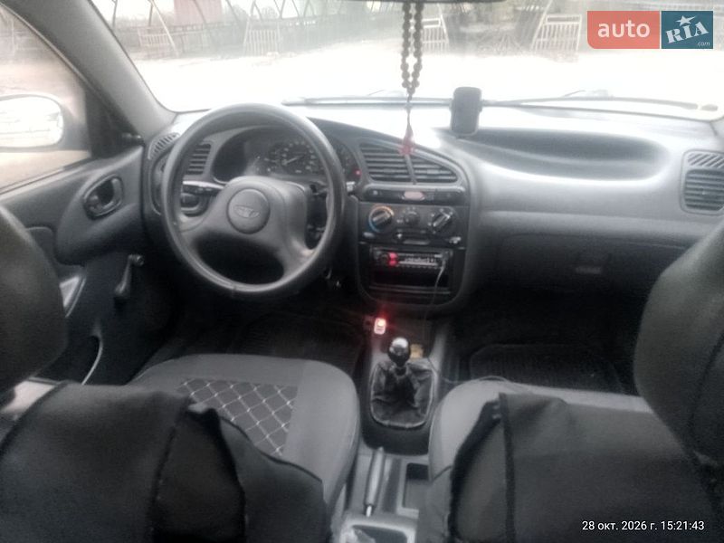 Седан Daewoo Lanos 1998 в Конотопе