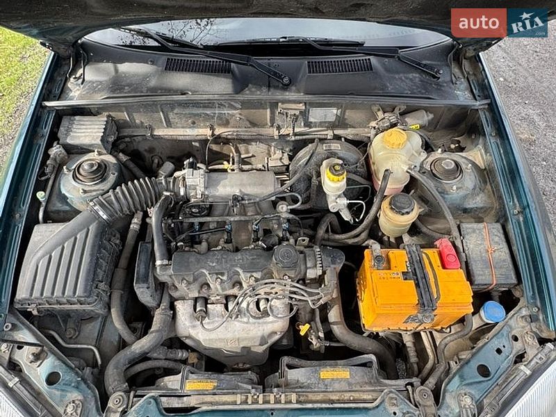 Седан Daewoo Lanos 2005 в Павлограде