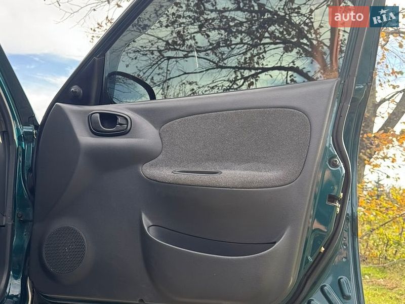Седан Daewoo Lanos 2005 в Павлограде