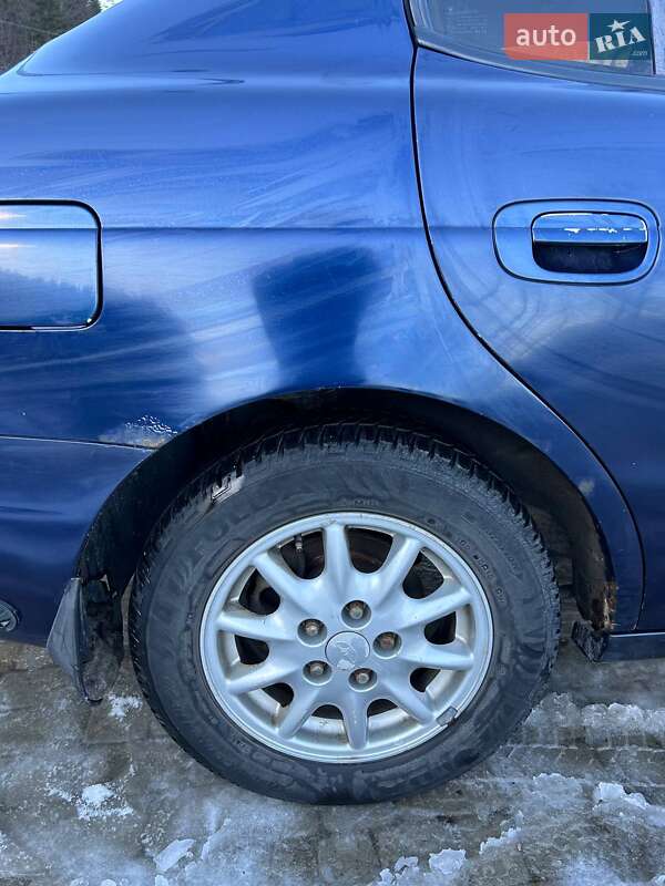 Седан Daewoo Leganza 2001 в Львове