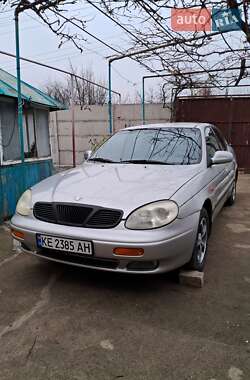 Седан Daewoo Leganza 1998 в Дніпрі