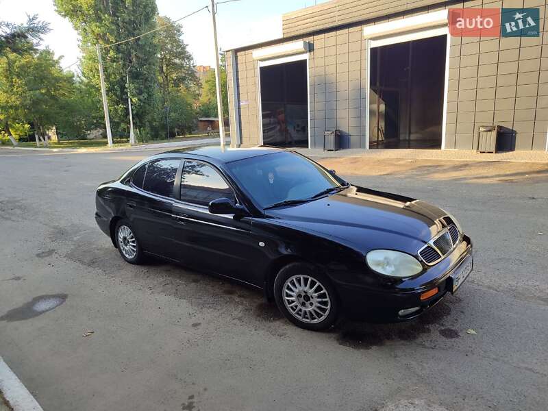 Daewoo Leganza 2001