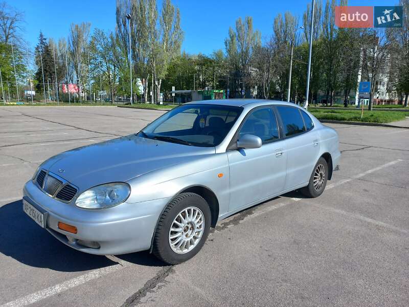 Седан Daewoo Leganza 1998 в Львові