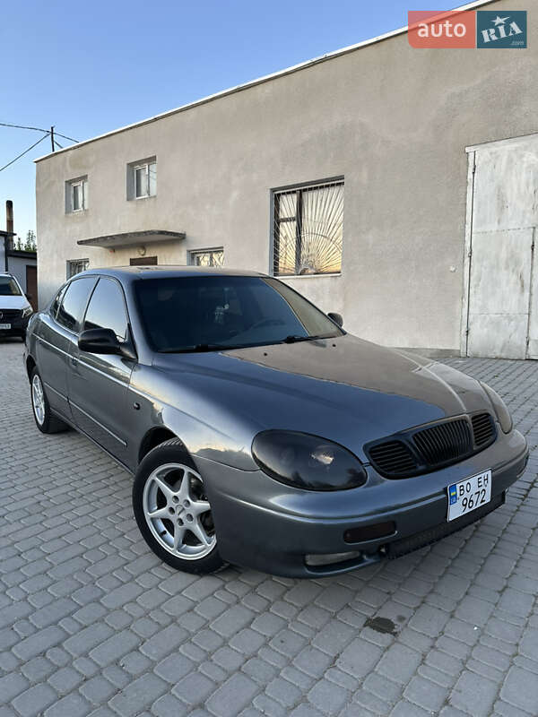 Седан Daewoo Leganza 2001 в Борщеве