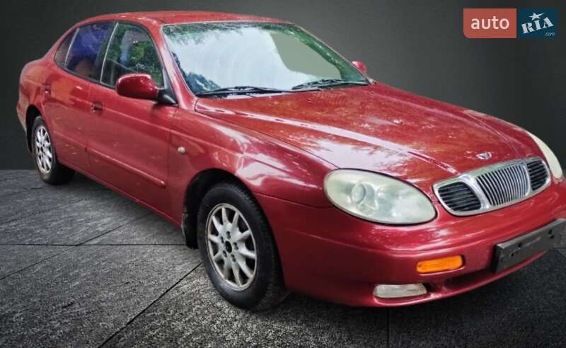 Седан Daewoo Leganza 2001 в Киеве