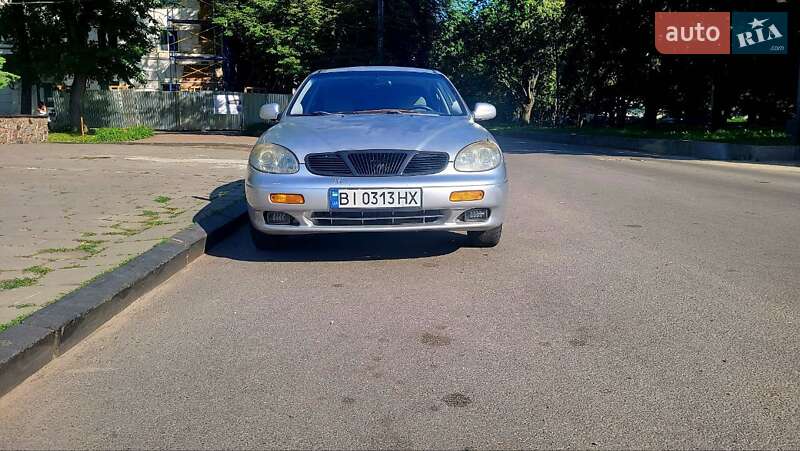 Седан Daewoo Leganza 1998 в Полтаві