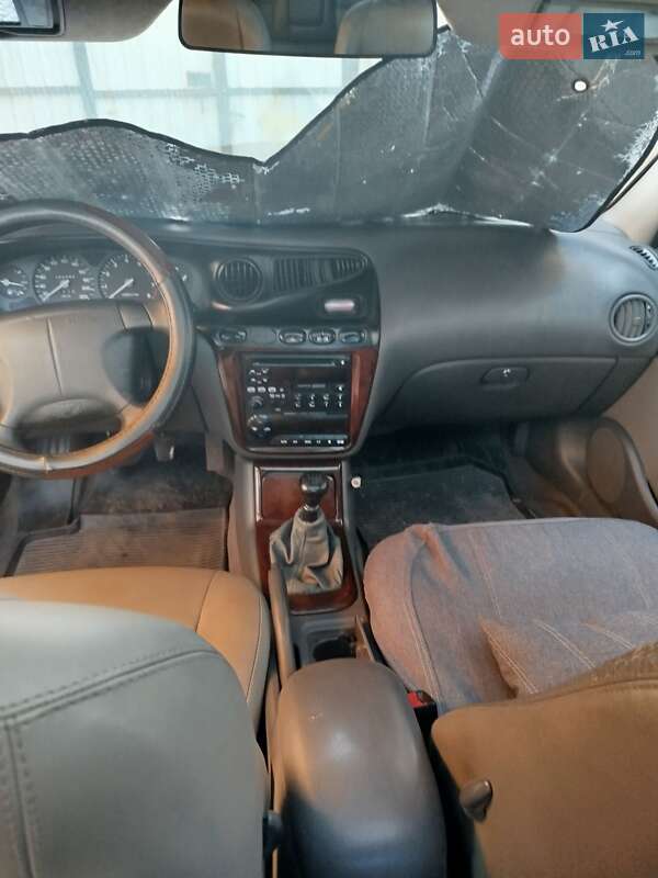 Седан Daewoo Leganza 1998 в Сарнах
