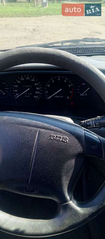 Daewoo Leganza 1999
