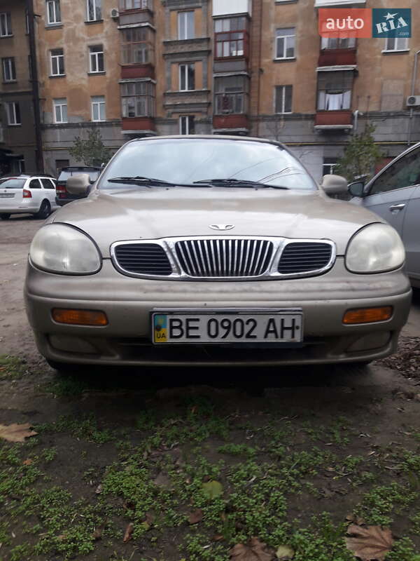 Седан Daewoo Leganza 2001 в Миколаєві