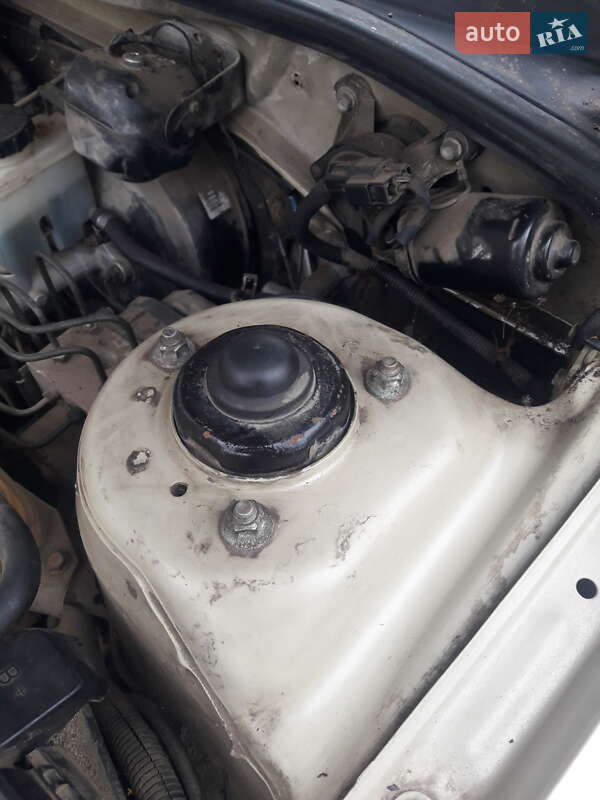 Седан Daewoo Leganza 2001 в Миколаєві