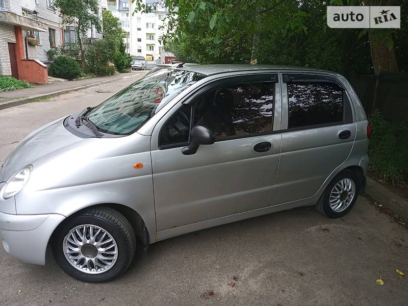 Daewoo matiz 2010 года