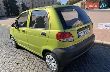 Хэтчбек Daewoo Matiz 2013 в 