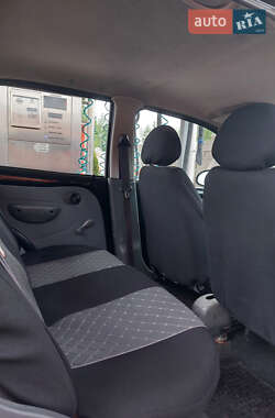 Хэтчбек Daewoo Matiz 2012 в 
