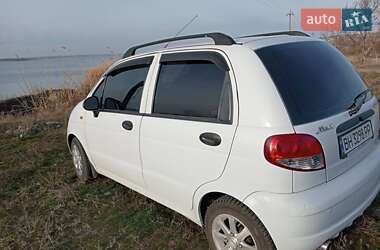 Хэтчбек Daewoo Matiz 2011 в 