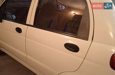 Хэтчбек Daewoo Matiz 2011 в 