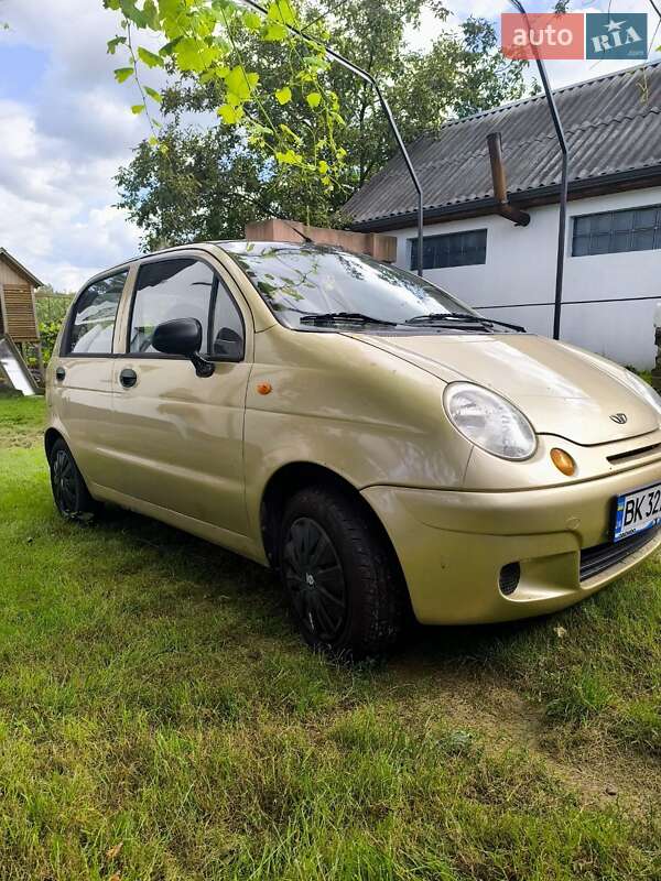 Хэтчбек Daewoo Matiz 2010 в Ровно