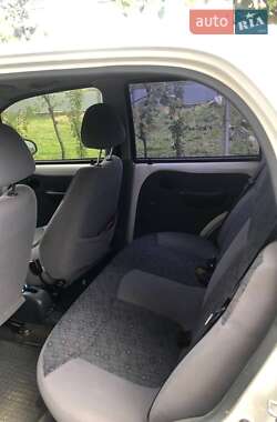 Хэтчбек Daewoo Matiz 2010 в 