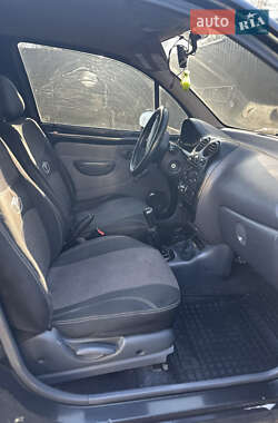 Хэтчбек Daewoo Matiz 2011 в 
