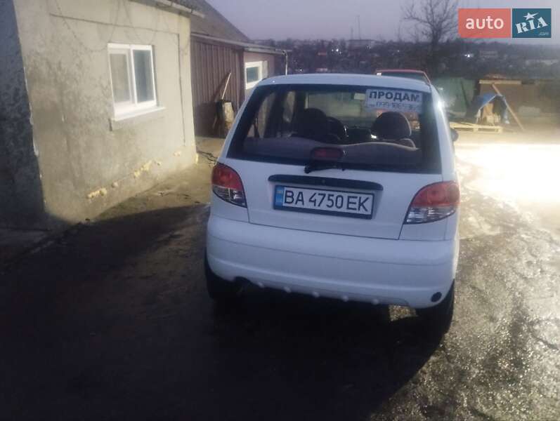 Хэтчбек Daewoo Matiz 2012 в Новгородке
