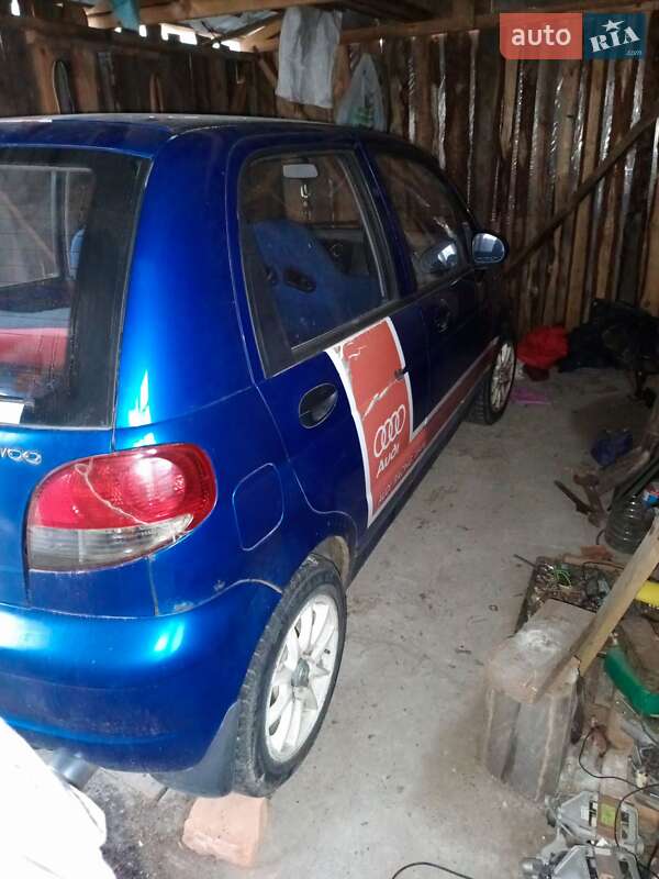 Хэтчбек Daewoo Matiz 2012 в Вышгороде