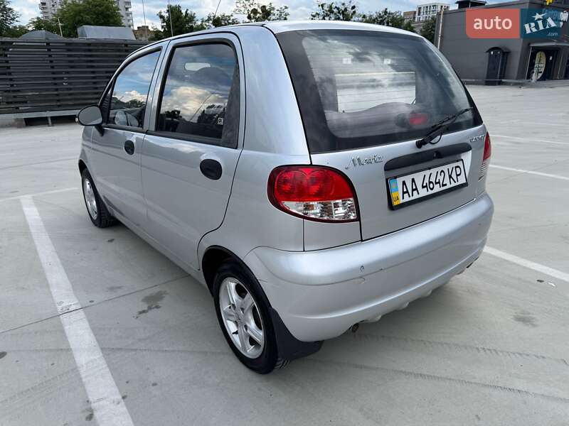 Хэтчбек Daewoo Matiz 2013 в Киеве