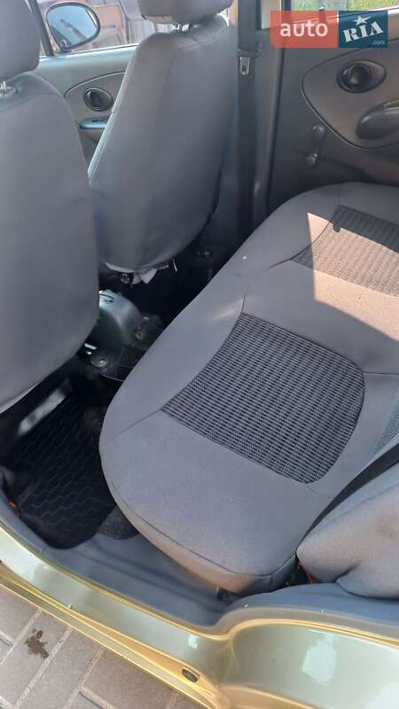 Хэтчбек Daewoo Matiz 2005 в Киеве
