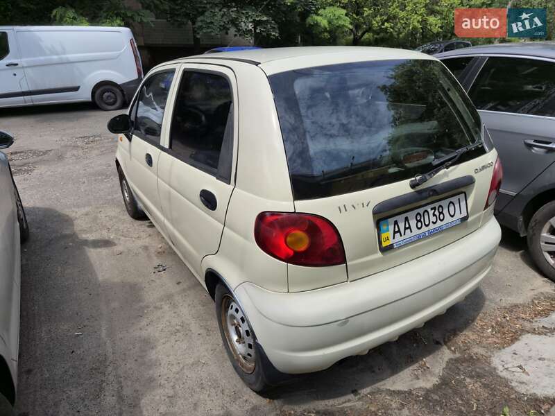 Хэтчбек Daewoo Matiz 2010 в Киеве