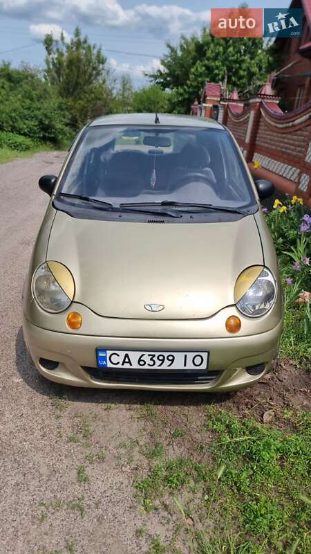 Хэтчбек Daewoo Matiz 2011 в 