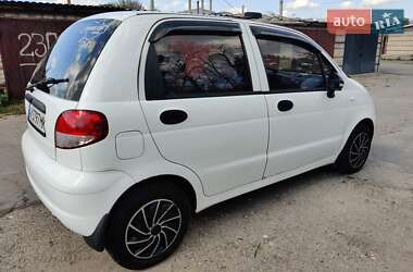 Хэтчбек Daewoo Matiz 2012 в 