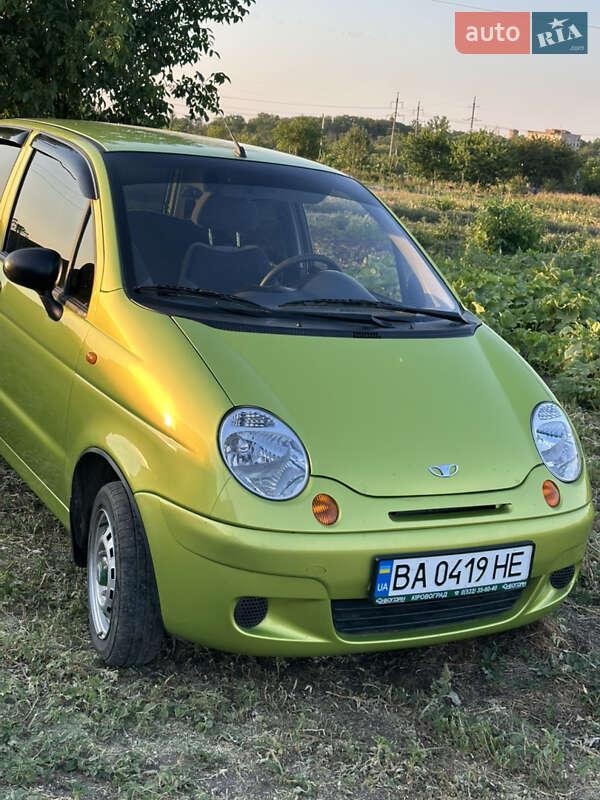 Хэтчбек Daewoo Matiz 2013 в 