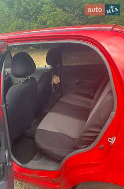 Хэтчбек Daewoo Matiz 2011 в Краснограде