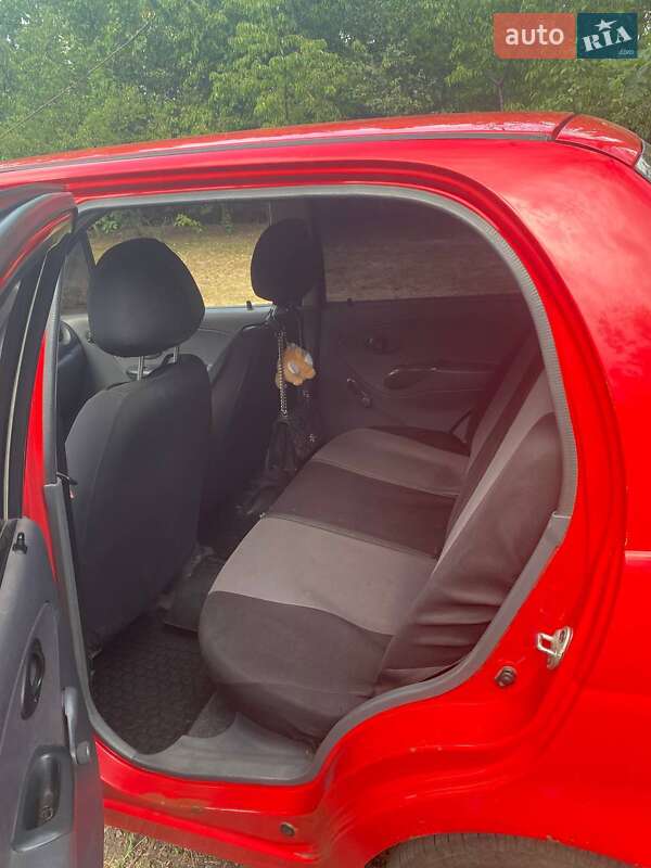 Хетчбек Daewoo Matiz 2011 в Добропіллі
