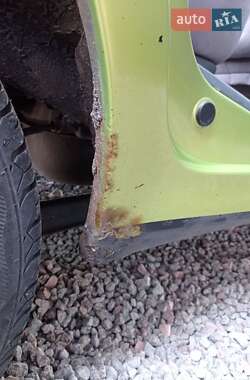 Хэтчбек Daewoo Matiz 2012 в 