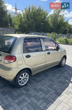 Хэтчбек Daewoo Matiz 2011 в 