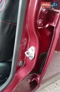 Хэтчбек Daewoo Matiz 2012 в 