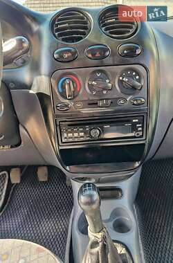 Хэтчбек Daewoo Matiz 2011 в 