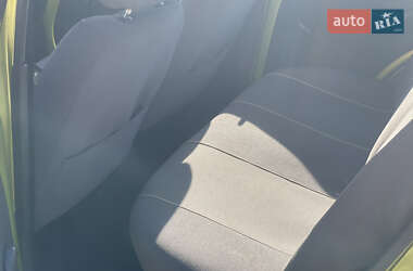 Хэтчбек Daewoo Matiz 2012 в 