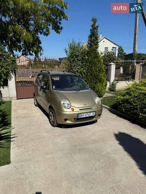 Хэтчбек Daewoo Matiz 2011 в Черноморске